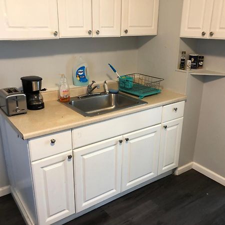 Private 2-Bedroom With Free Parking And Direct Bus To Nyc Manhattan Only 2 Blocks Away Linden Eksteriør bilde